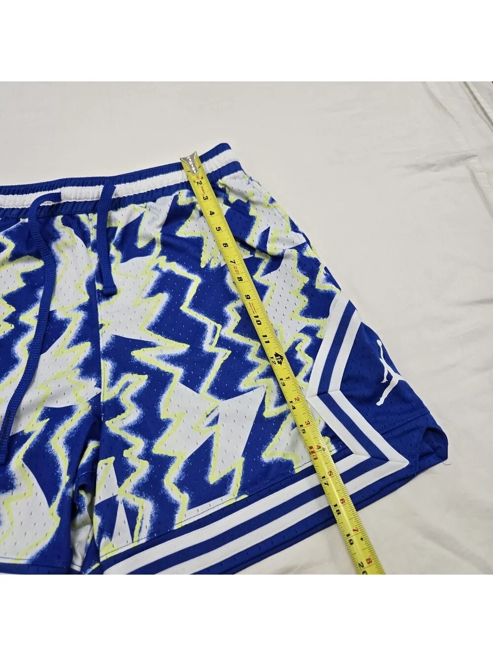 EUC Mens XL Nike Air Jordan Dri-Fit BC Diamond Shorts DQ7334-405 White Blue Volt